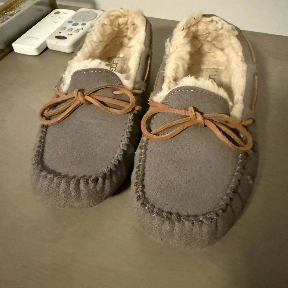 UGG Gray Suede Moccasin Slippers - Picture 1 of 4